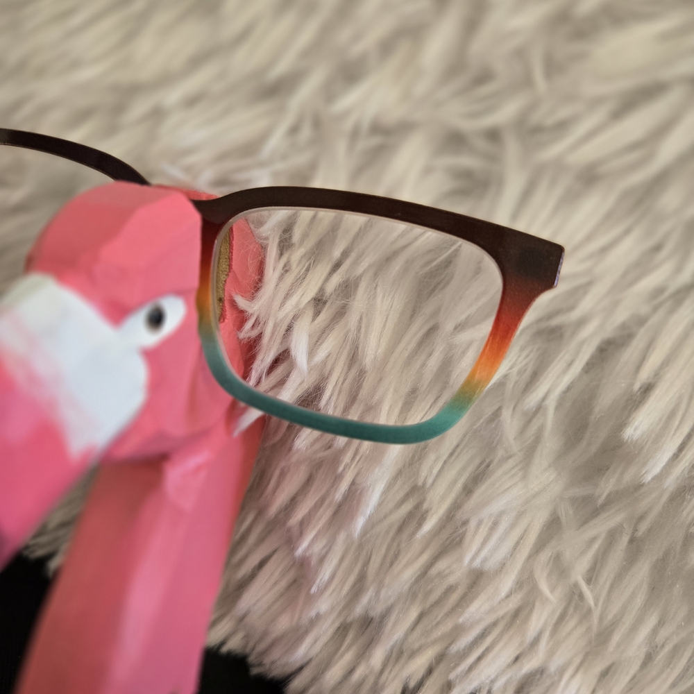 Stylish Brown and Green Glasses - Picture 3 of 3